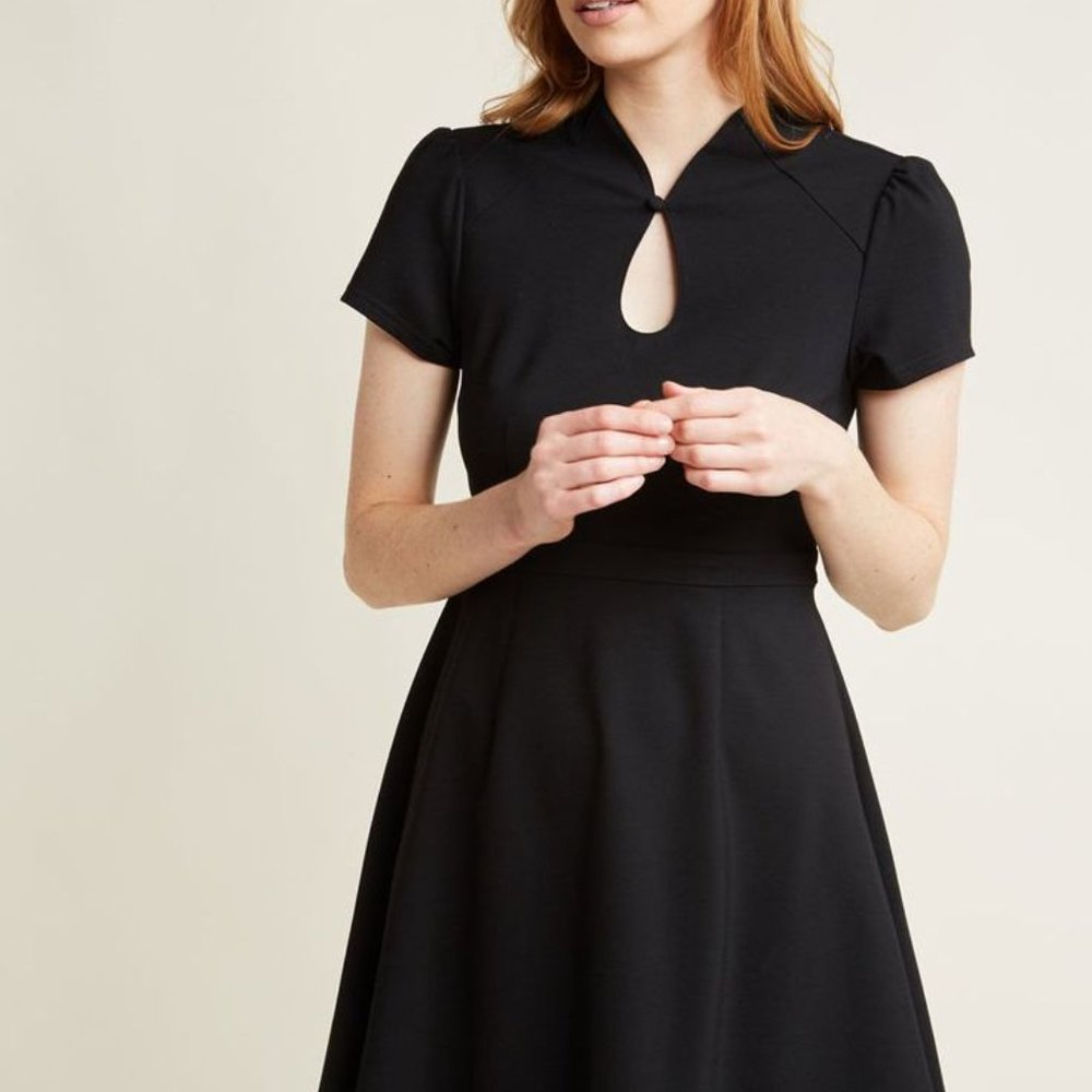 Vintage Style Keyhole Dress